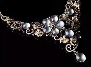 翡翠镶嵌 珠宝艺术的华丽变身